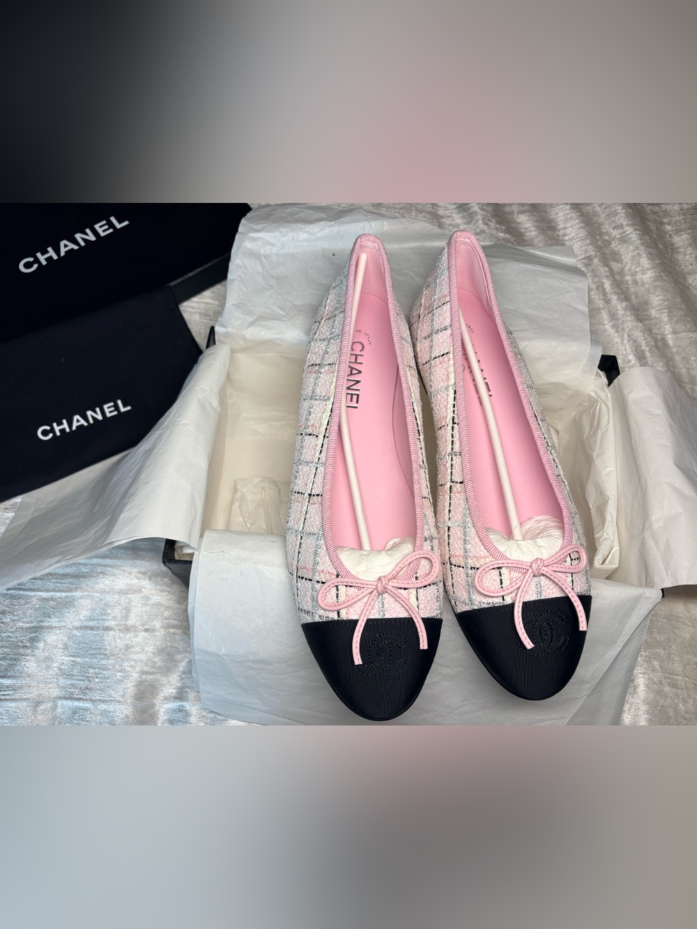 CHANEL Pink Tweed Ballet Flats with Black Cap-Toe